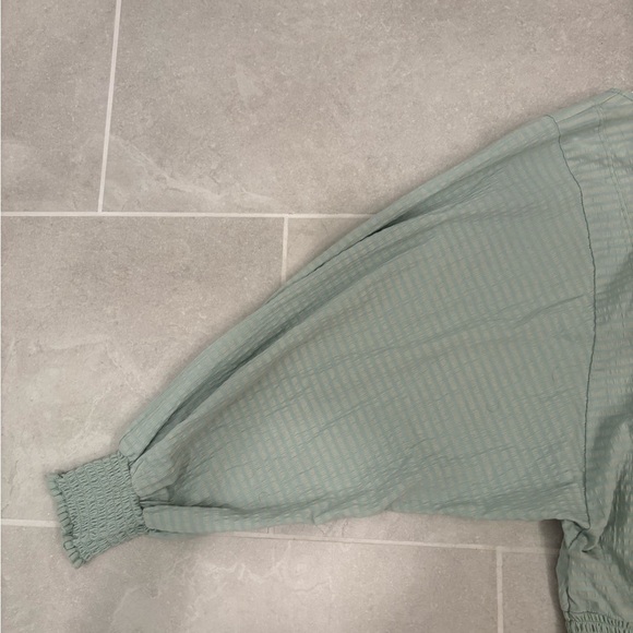 Anthropologie Rebecca Long Sleeve Smocked Waist Peasant Top Mint Green Size S - Picture 11 of 12